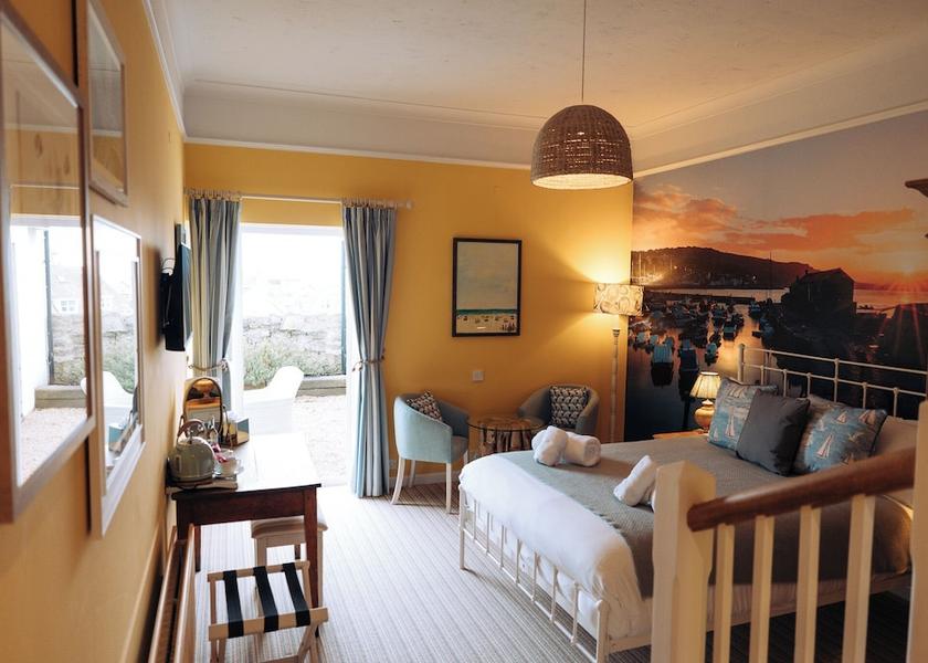 England Lyme Regis Room