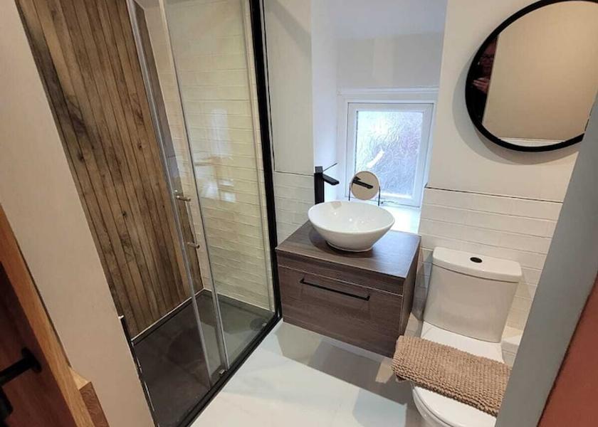 Wales Bridgend Bathroom