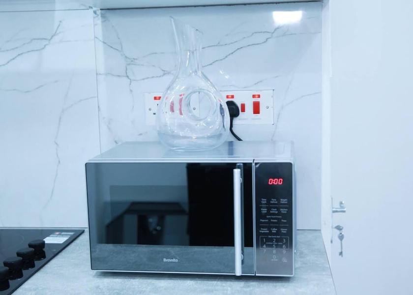 England Harrow Kitchen