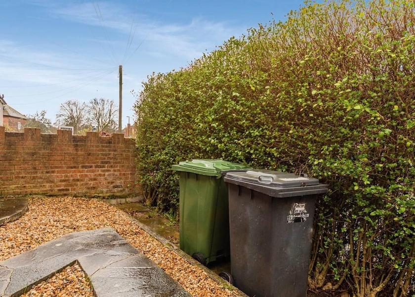 England Bromley Property Grounds