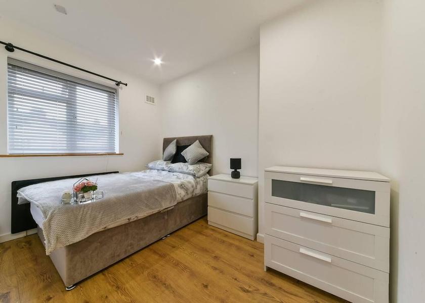 England Bromley Room