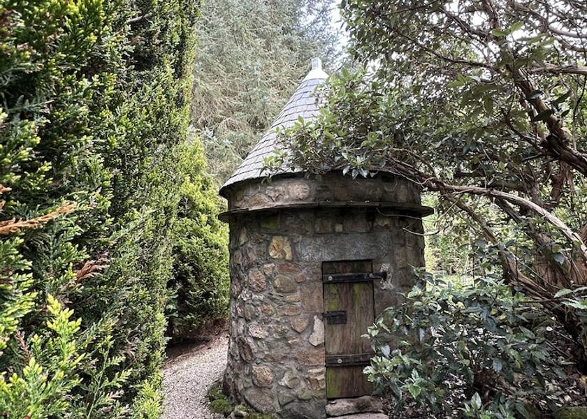 Scotland Inverurie Garden