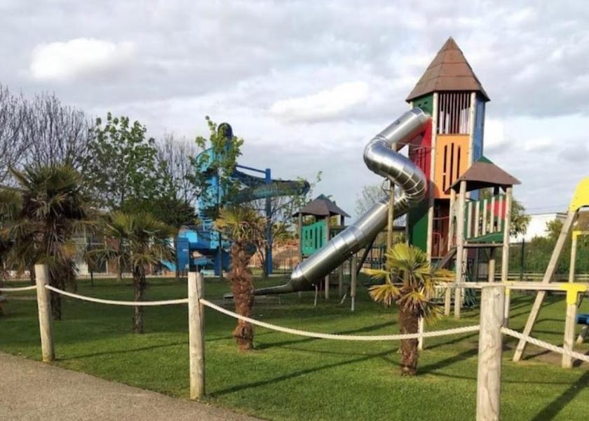 England Clacton-on-Sea Children's Play Area