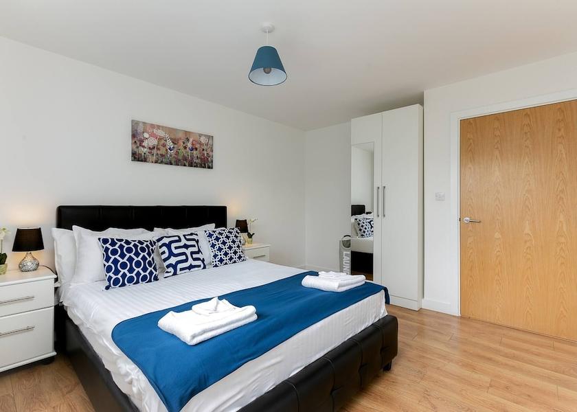 England Enfield Room