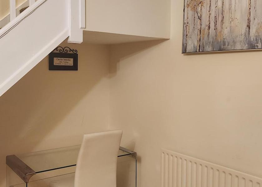 England Erith Interior Entrance