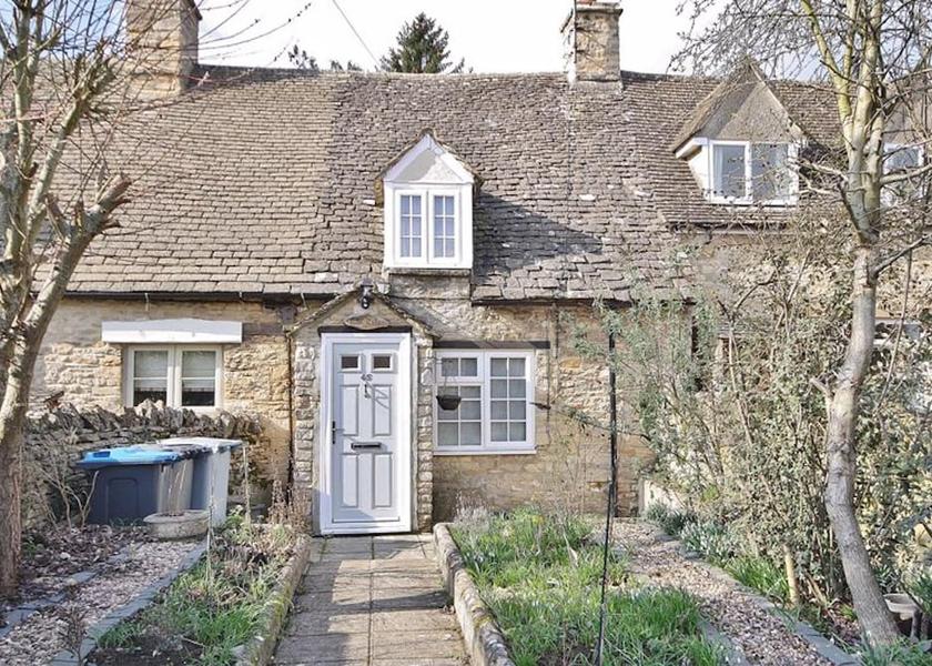 England Chipping Norton Exterior Detail