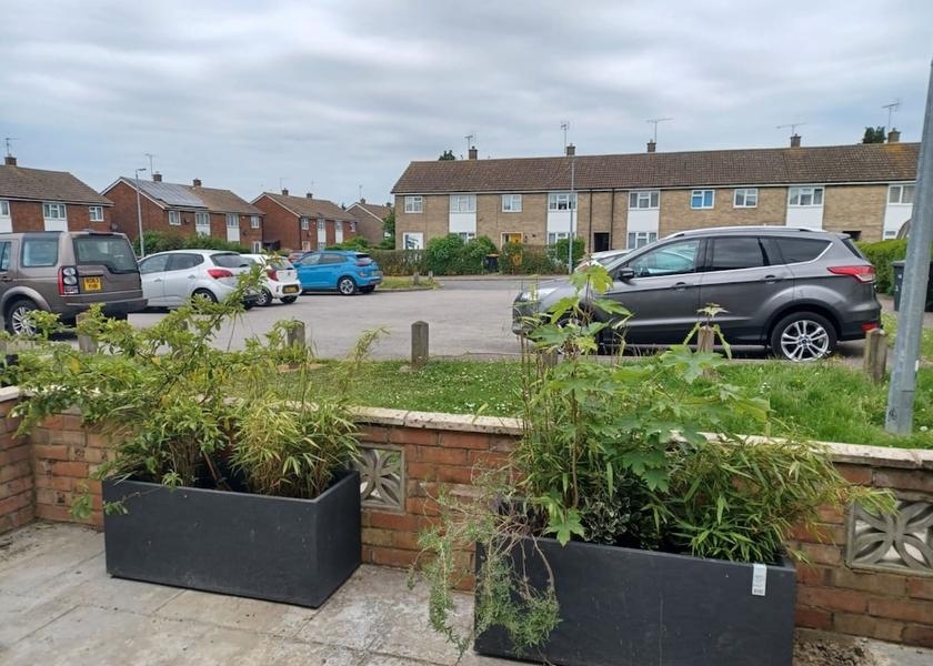 England Dunstable Parking