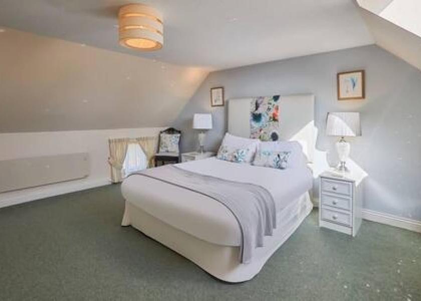 England Belford Room