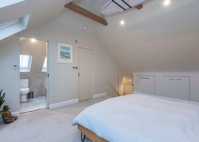 England Kingston Upon Thames Room