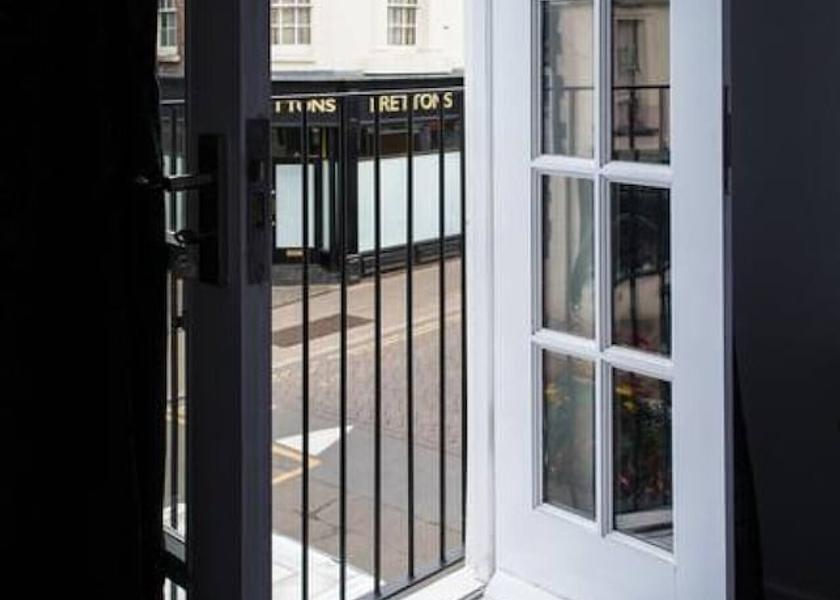 England Royal Leamington Spa Room