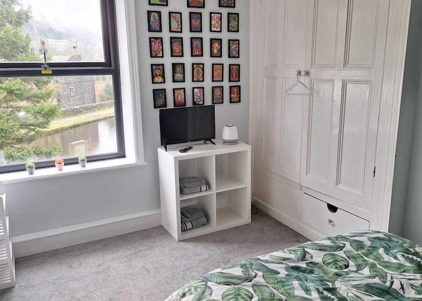 England Todmorden Room