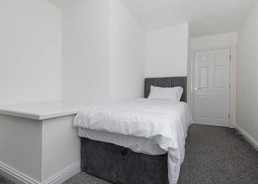 England Batley Room