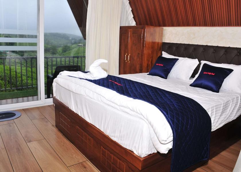 Kerala Vagamon Room