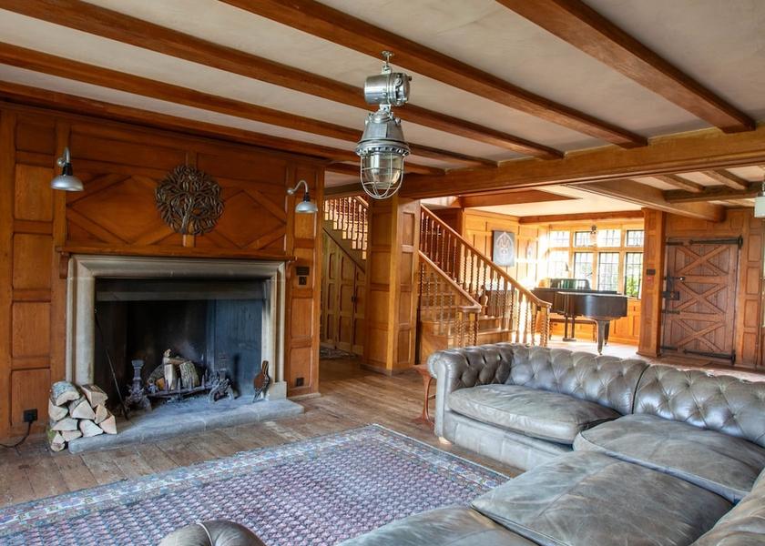 England East Grinstead Room