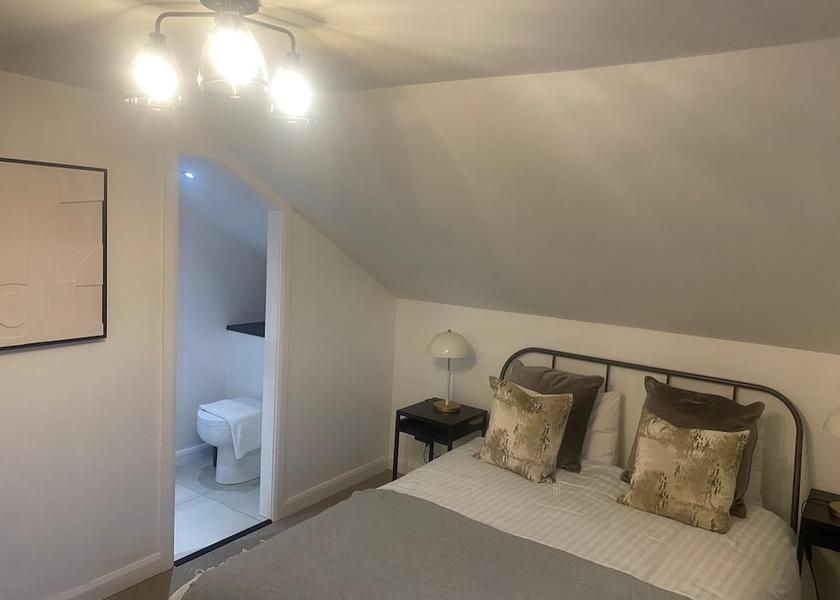 Scotland johnstone Room