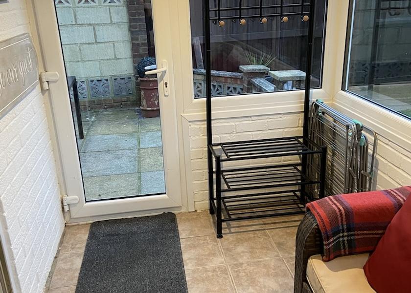 England Hythe Property Grounds