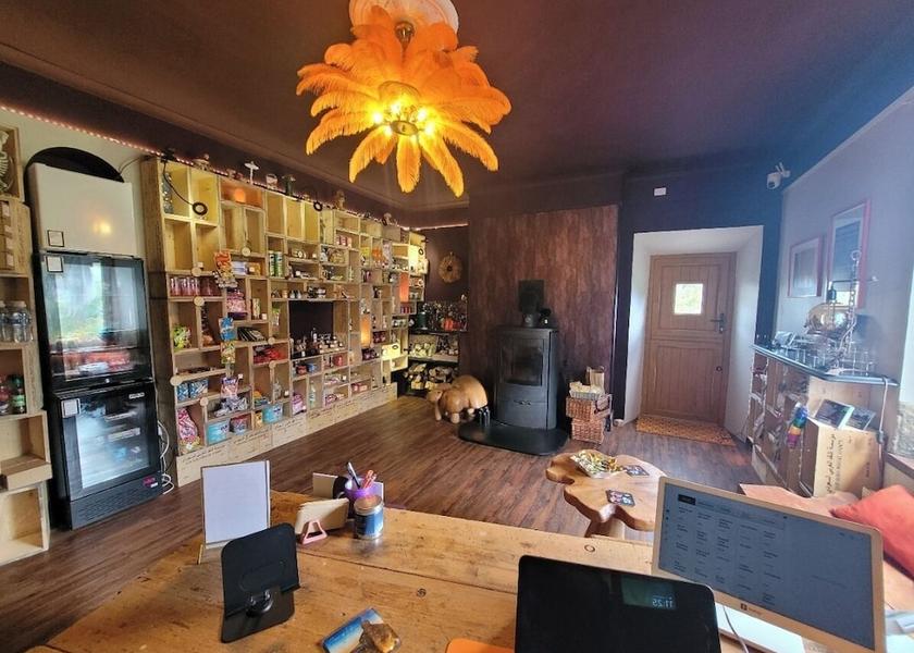 Wales Narberth Lobby