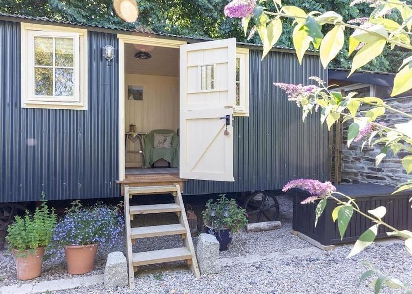 England Bodmin Exterior Detail