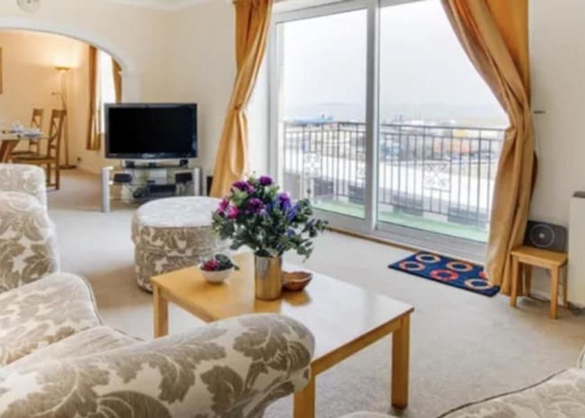 England Seahouses Living Area