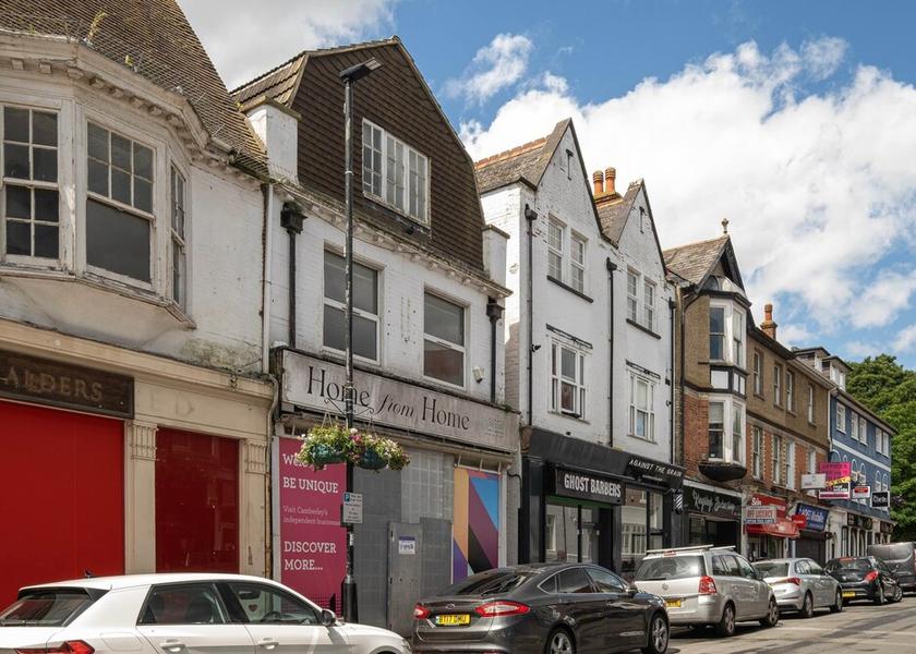 England Camberley Exterior Detail