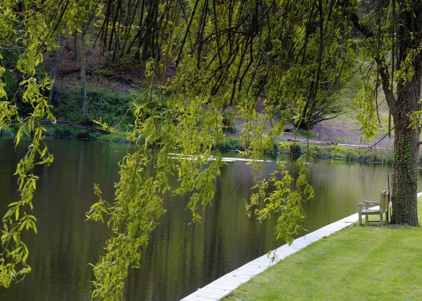 England Devizes Property Grounds