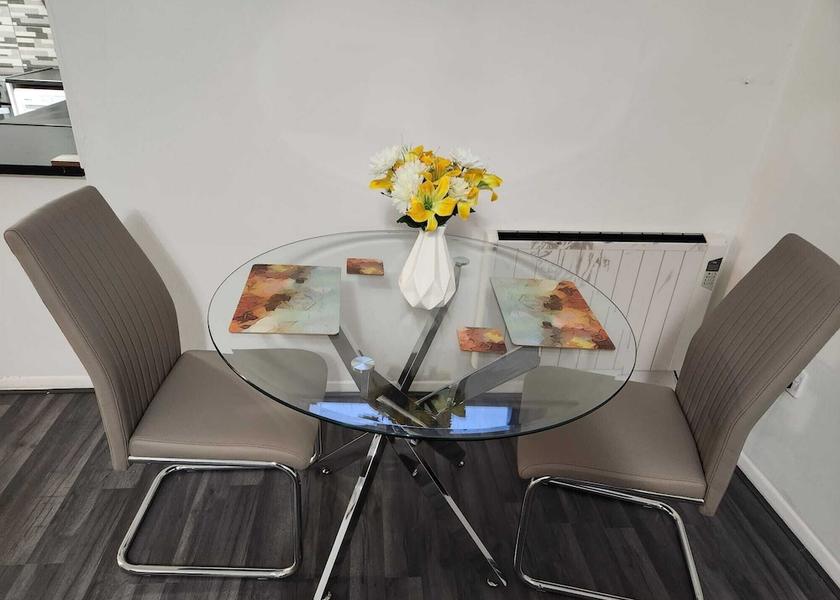 England Grays Dining Area