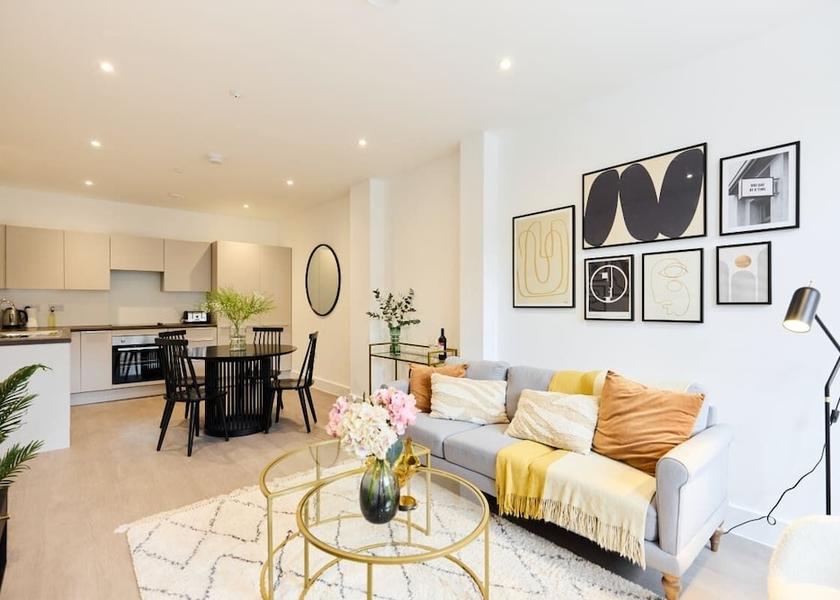 England Mitcham Living Area