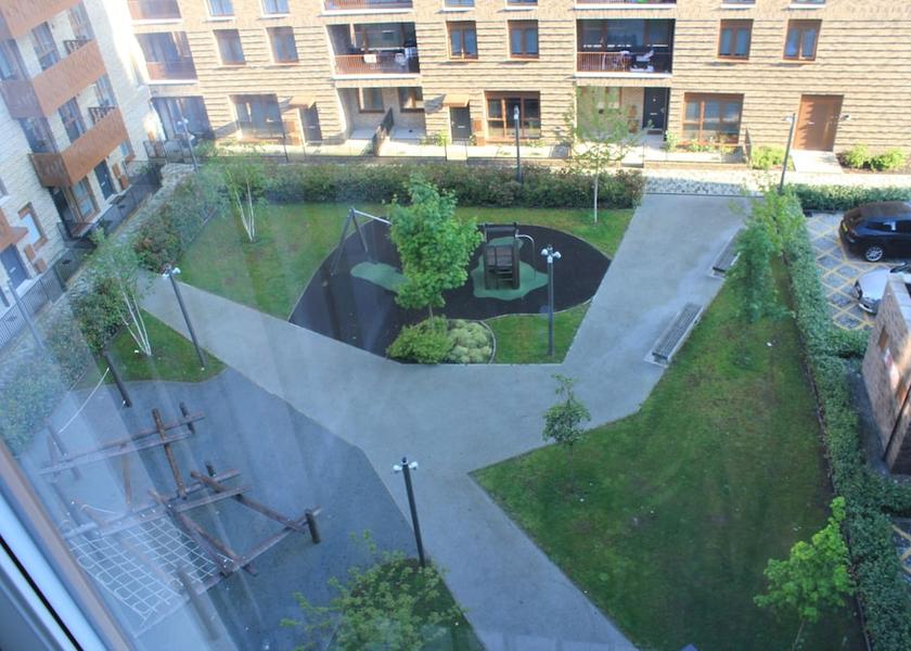 England Barking Property Grounds