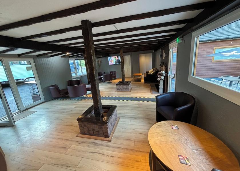 Wales Newcastle Emlyn Interior Entrance