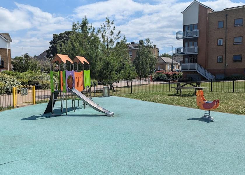England Greenhithe Children's Play Area