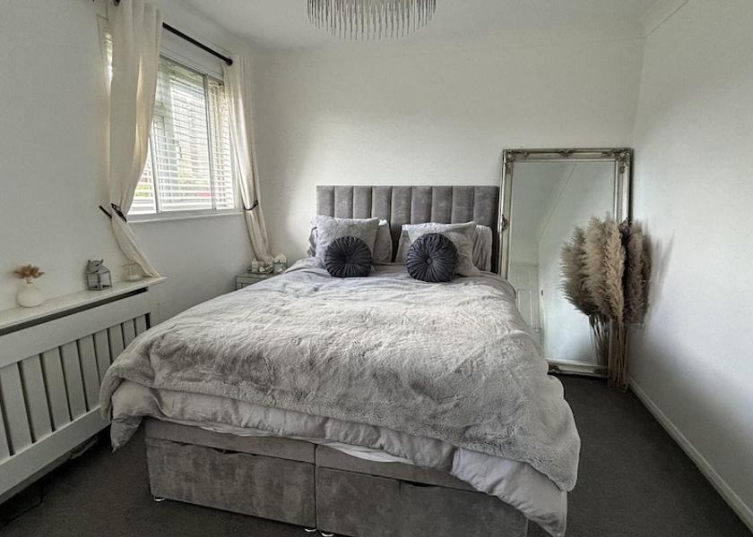 England Romford Room