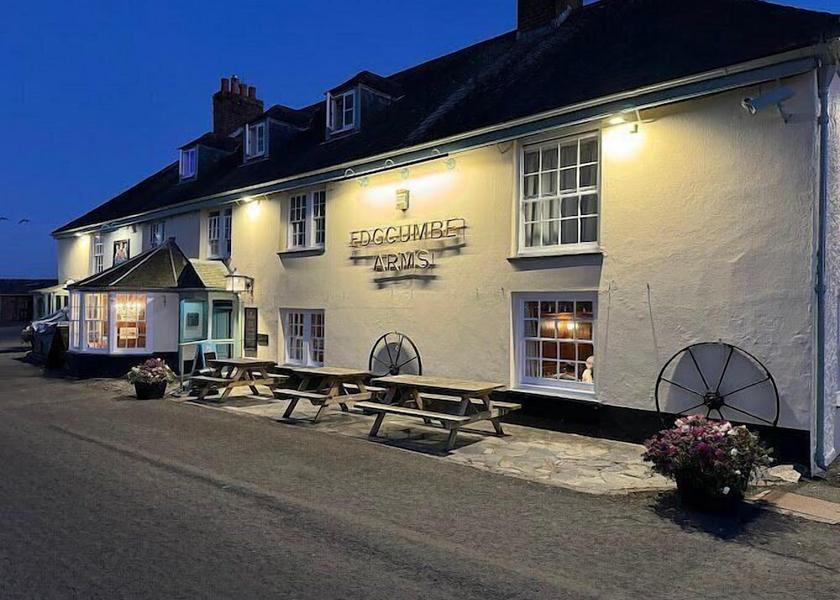 England Torpoint Facade