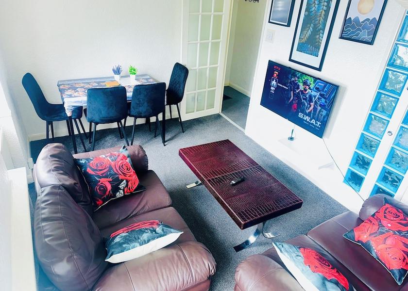 England Bromley Interior Entrance