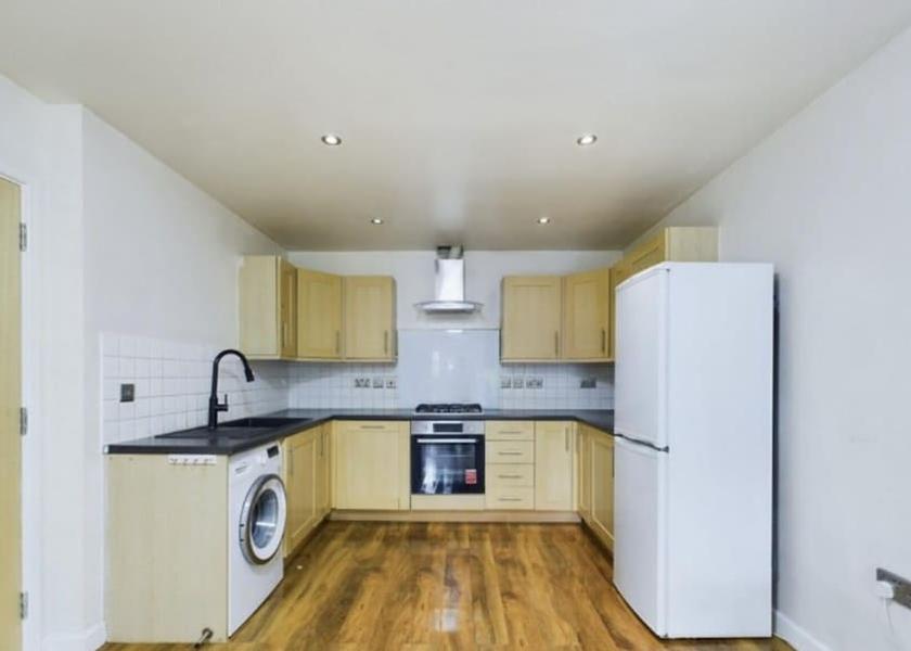 England Feltham Kitchen
