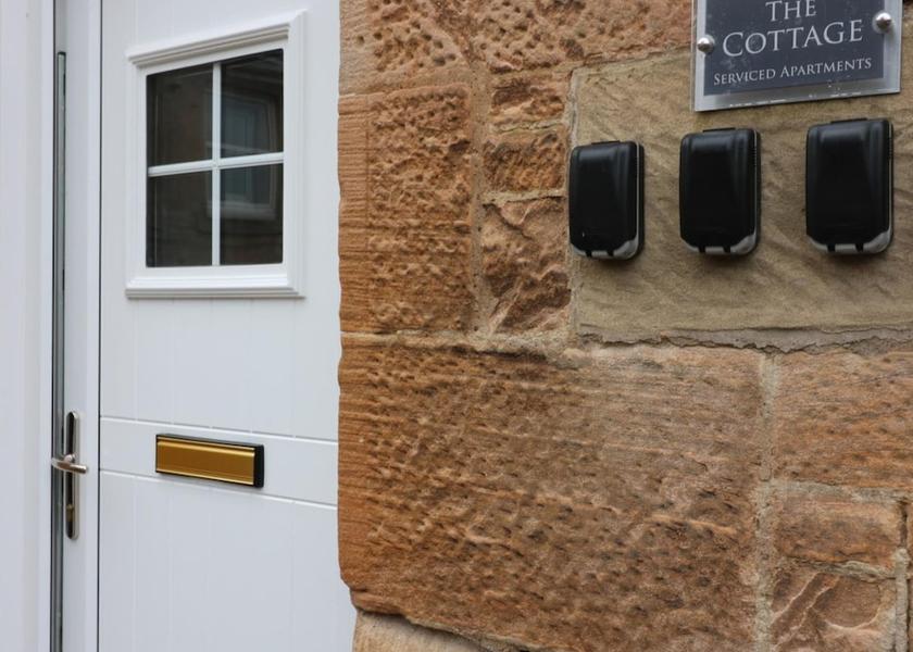 Scotland Airdrie Room