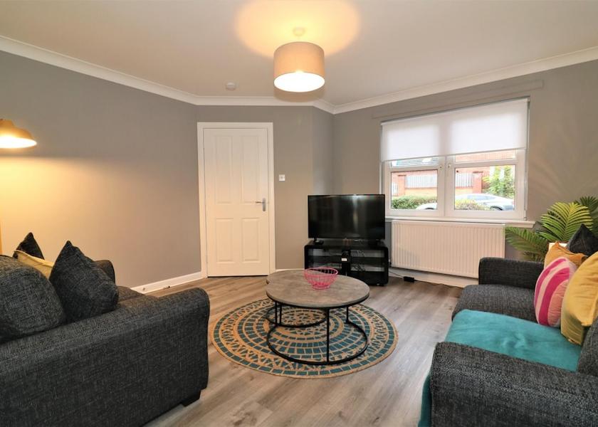 Scotland coatbridge Room