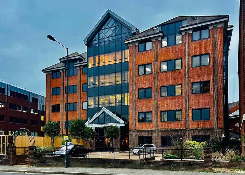 England Harrow Primary image