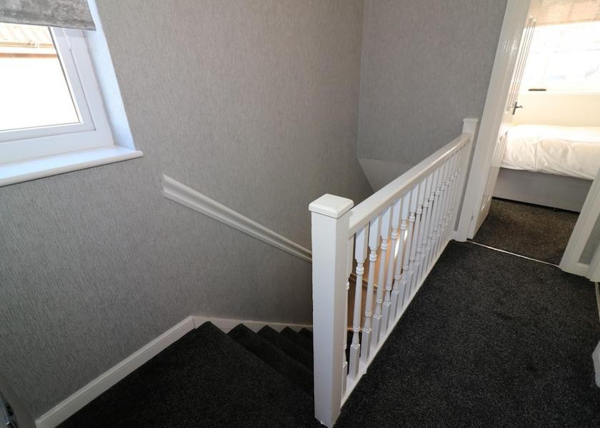 Scotland Airdrie Room