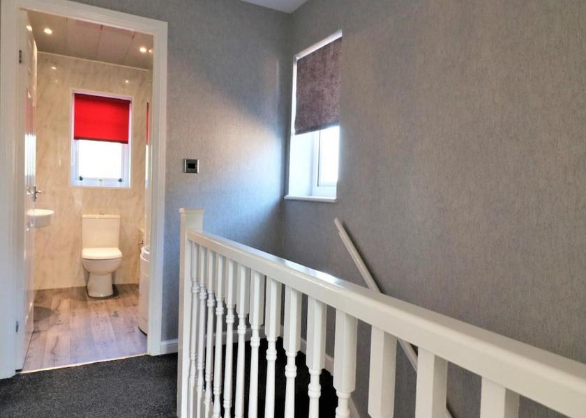 Scotland Airdrie Room