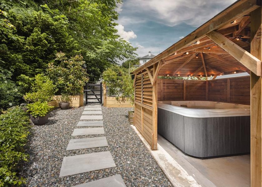 England Grange-over-Sands Room