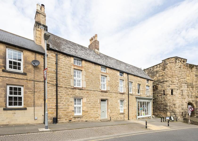 England Alnwick Room