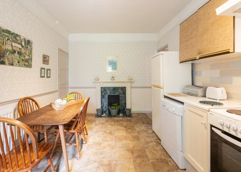 England Alnwick Room