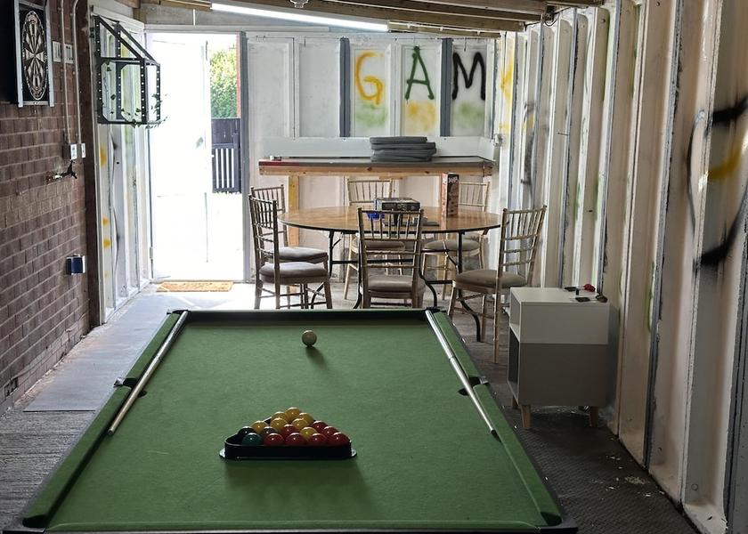 England Wigan Game Room