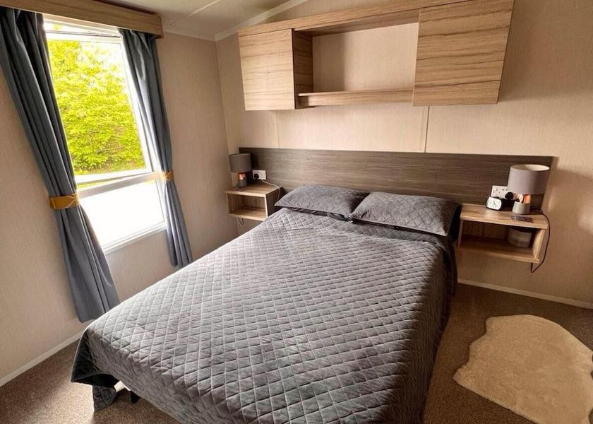 England Poole Room