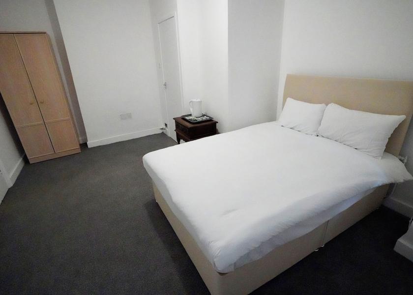England Horley Room