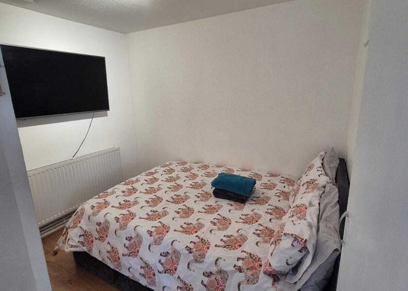 England Enfield Room