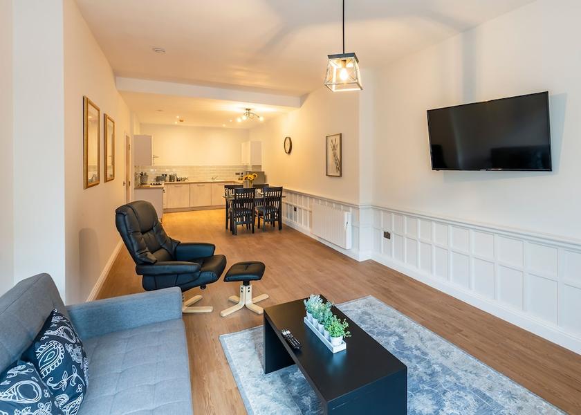 Scotland Paisley Room