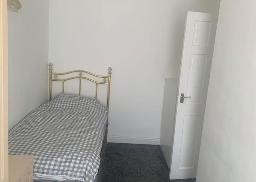England Burnley Room
