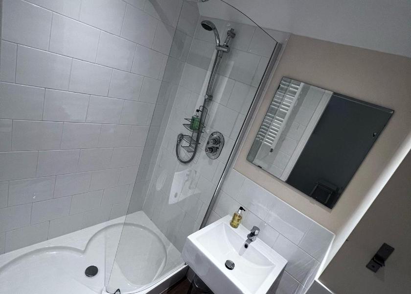 England Hawes Standard Single Room