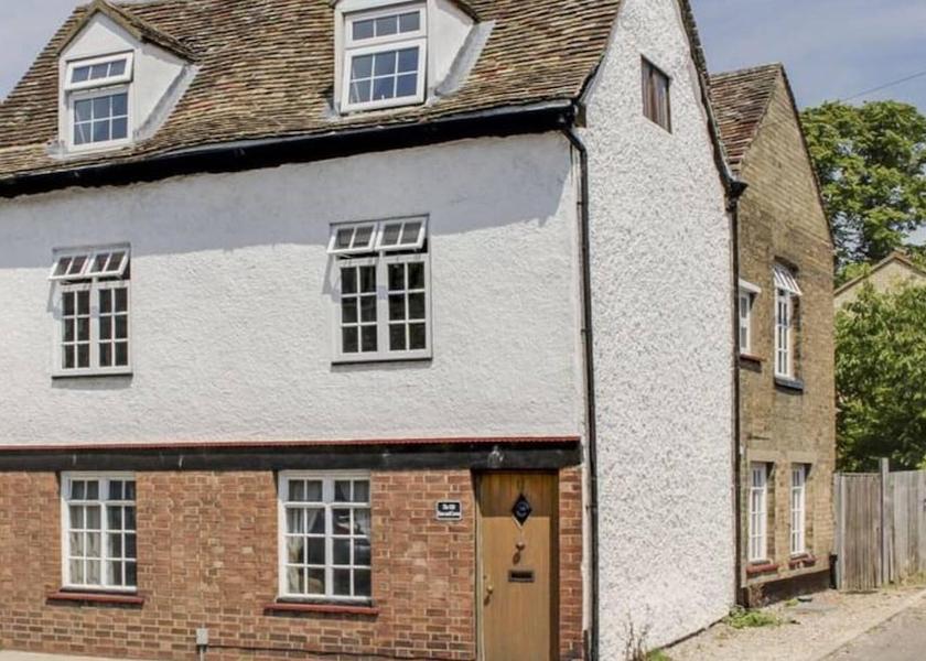 England St Neots Primary image